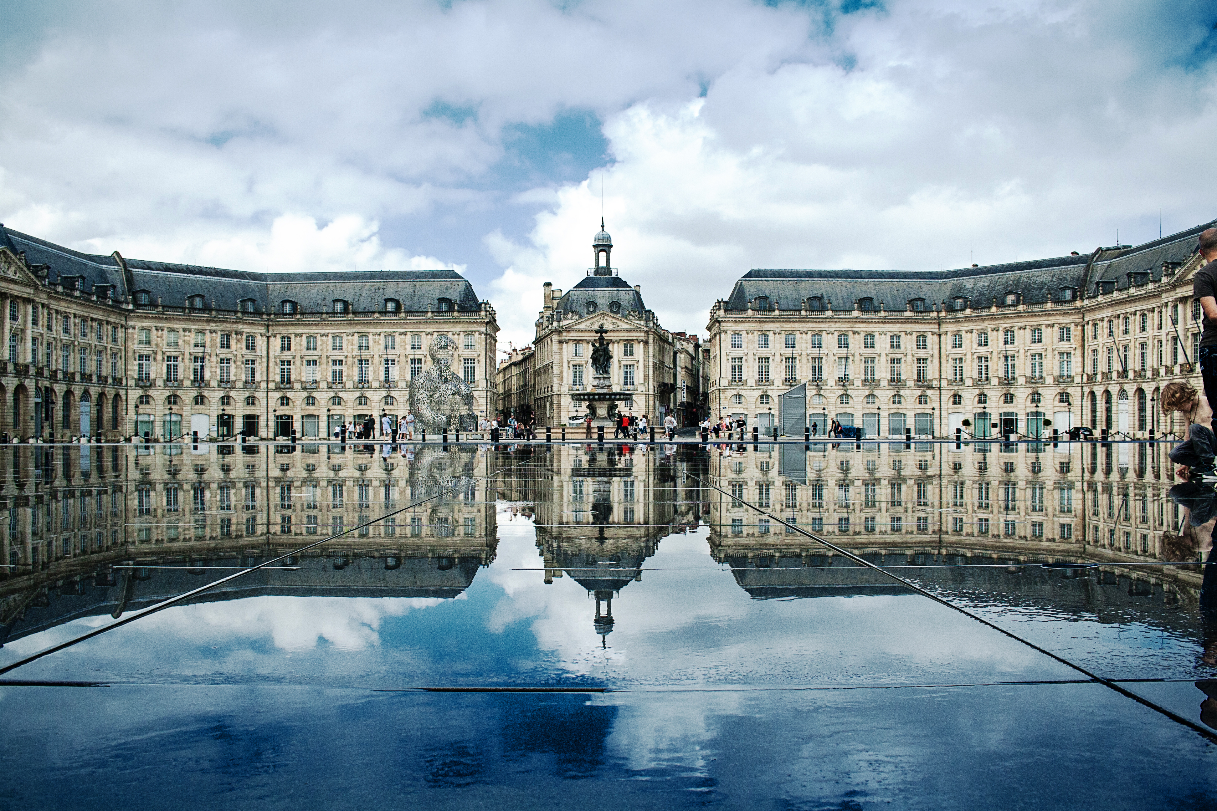 LS2 Lina Singer Landscapes Bordeaux