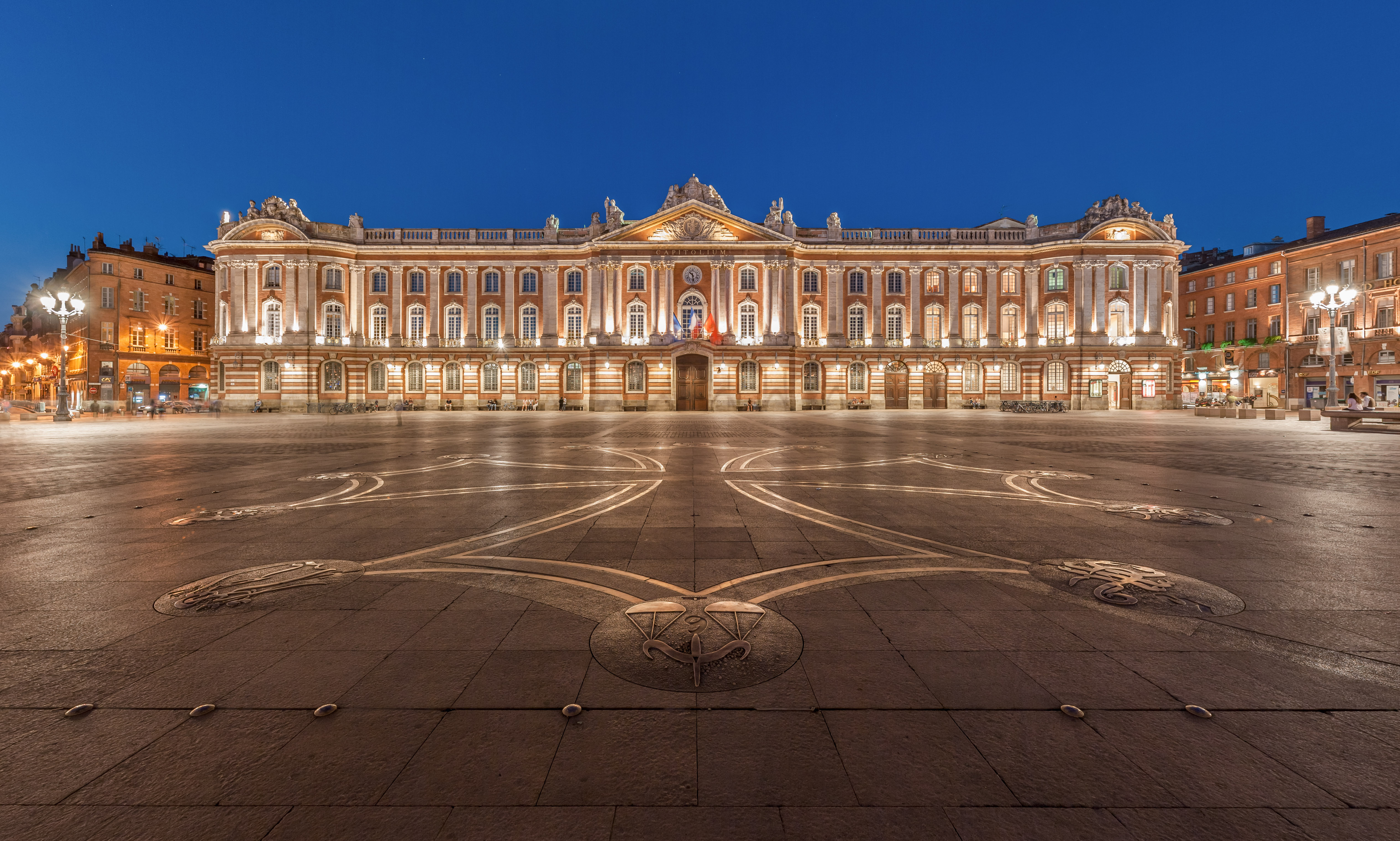 Cyprès des villes Toulouse