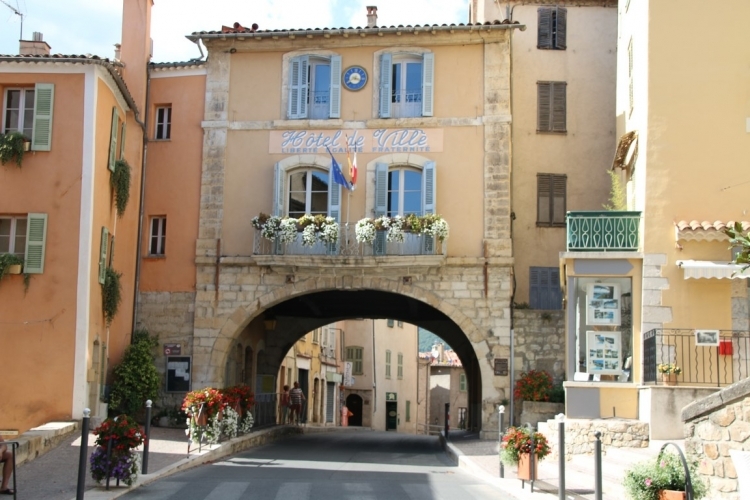 Raineri Fabien Luc Fayence