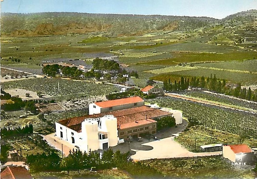 Les Serres du Canal à ARGELIERS Argeliers